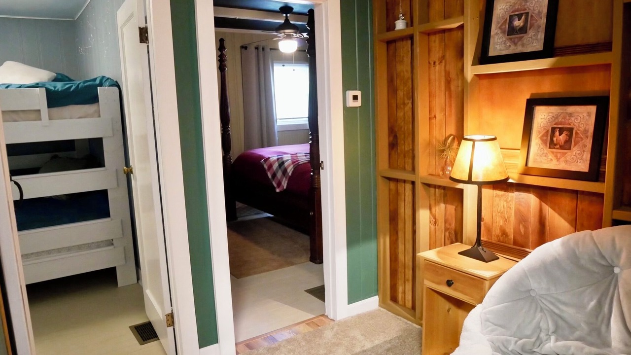 Photo of Bedroom in Conway