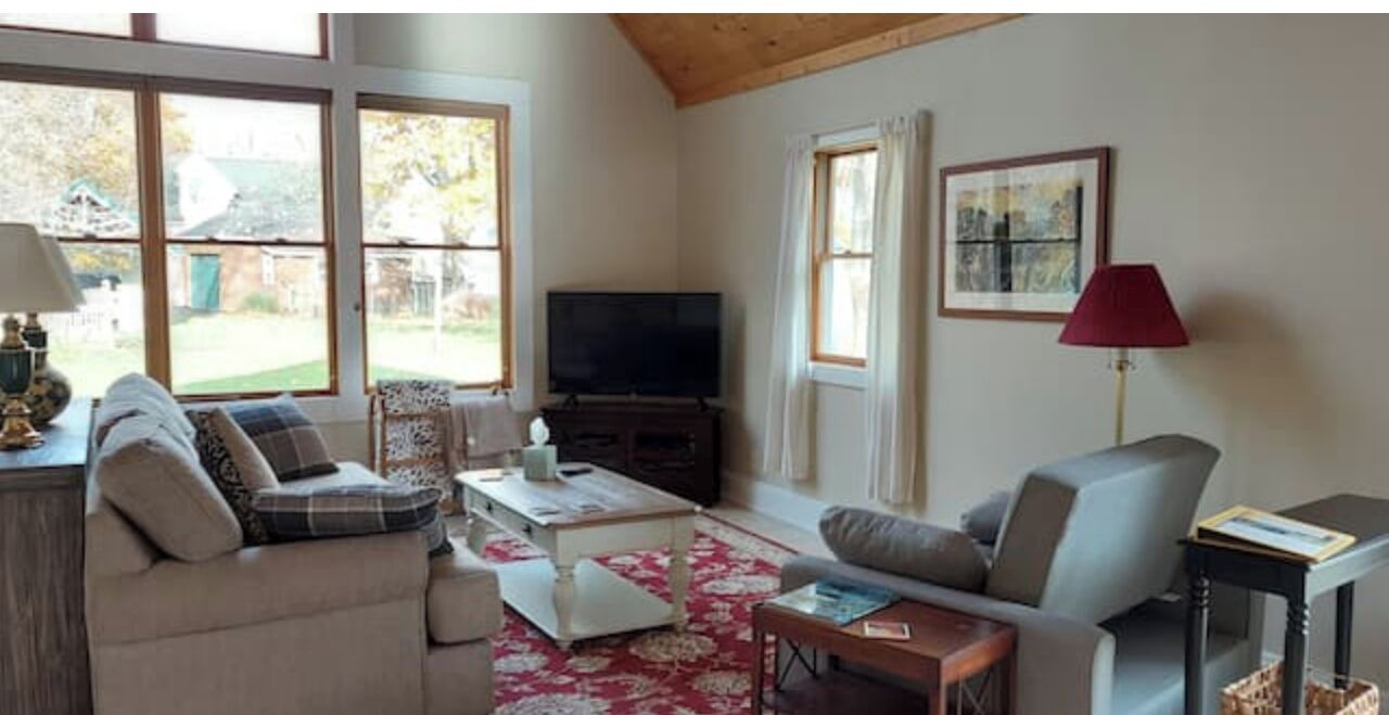 Photo of Livingroom in Ithaca