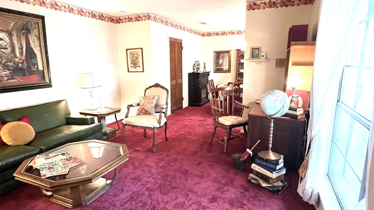 Photo of Livingroom in Alvin