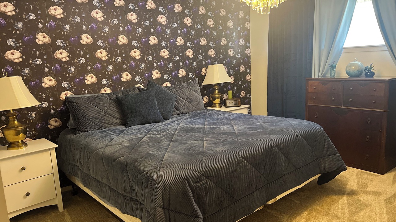 Photo of Bedroom in Alvin