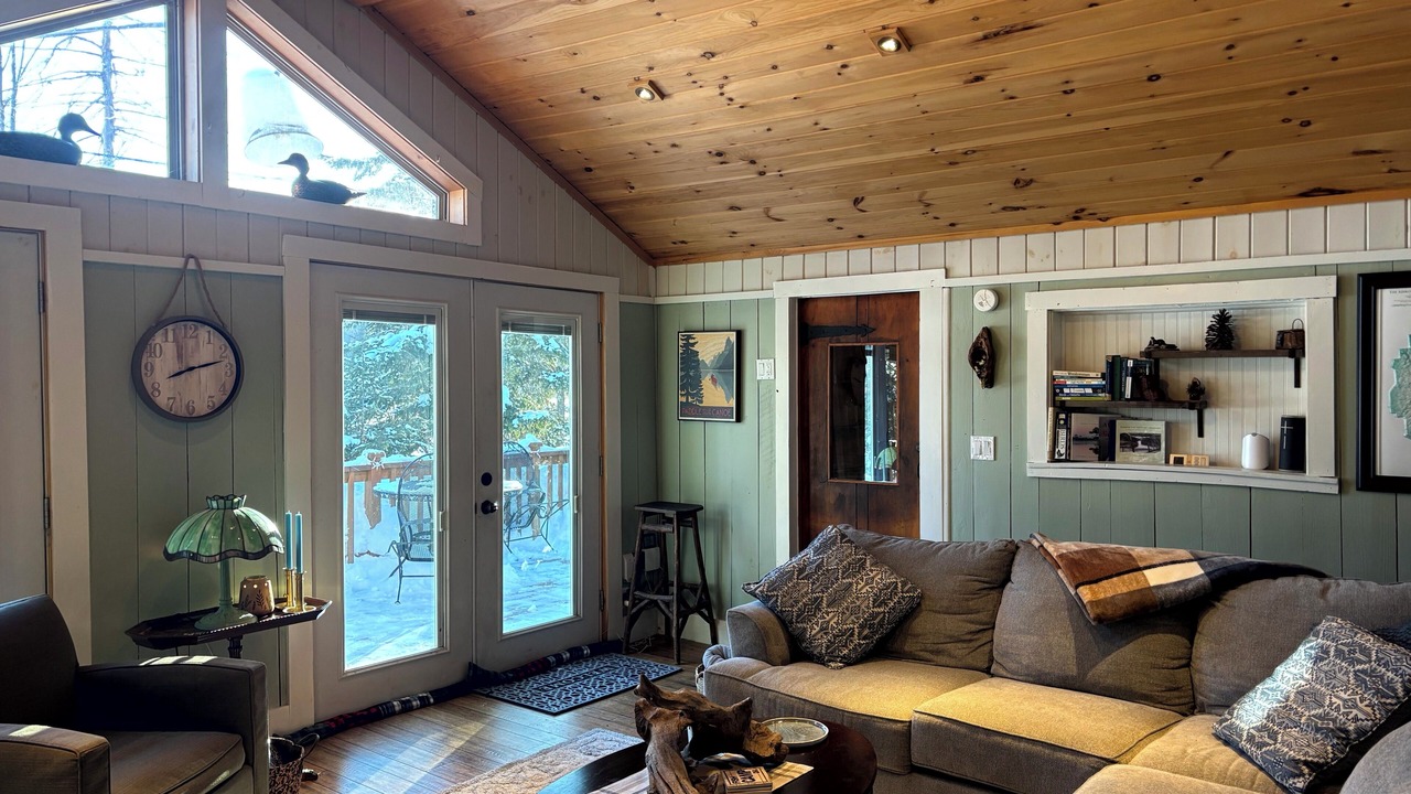 Photo of Livingroom in Owls Head