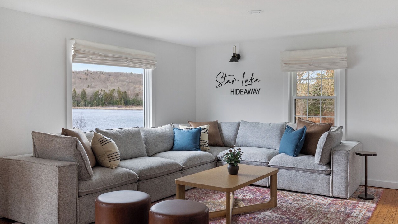Photo of Livingroom in Belmont