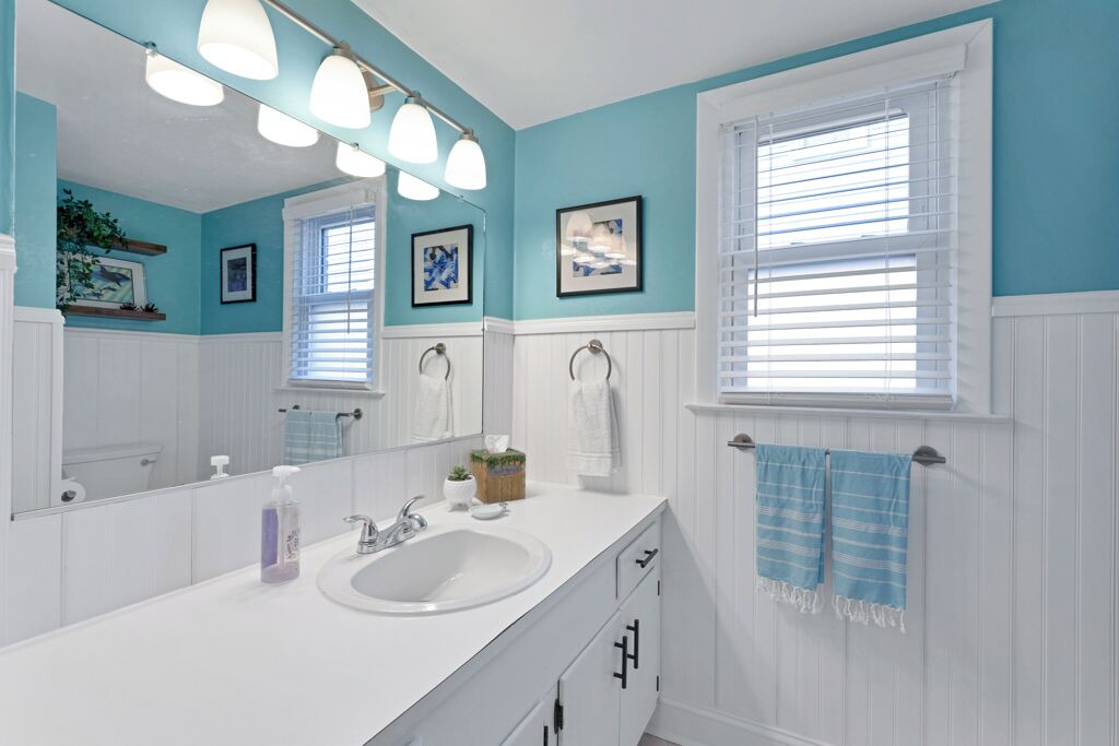 Photo of Bathroom in Chic's Beach