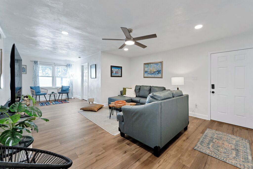 Photo of Livingroom in Chic's Beach