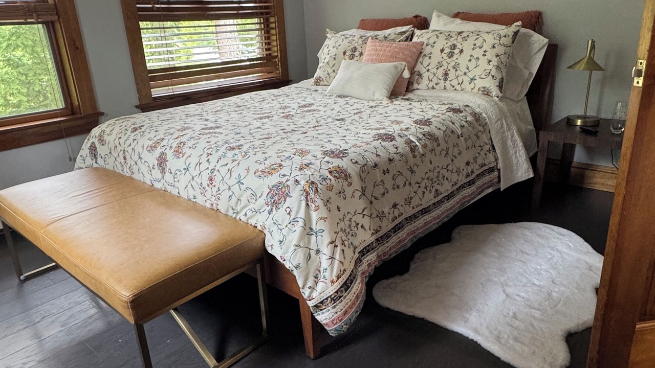 Photo of Bedroom in Winthrop