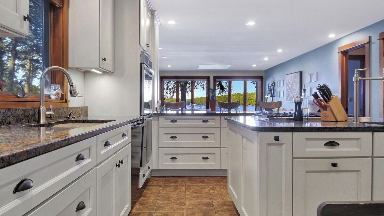 Photo of Kitchen in Winthrop