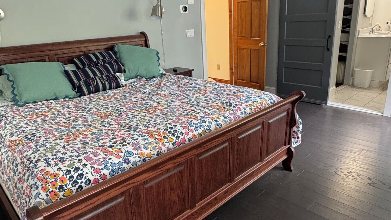 Photo of Bedroom in Winthrop
