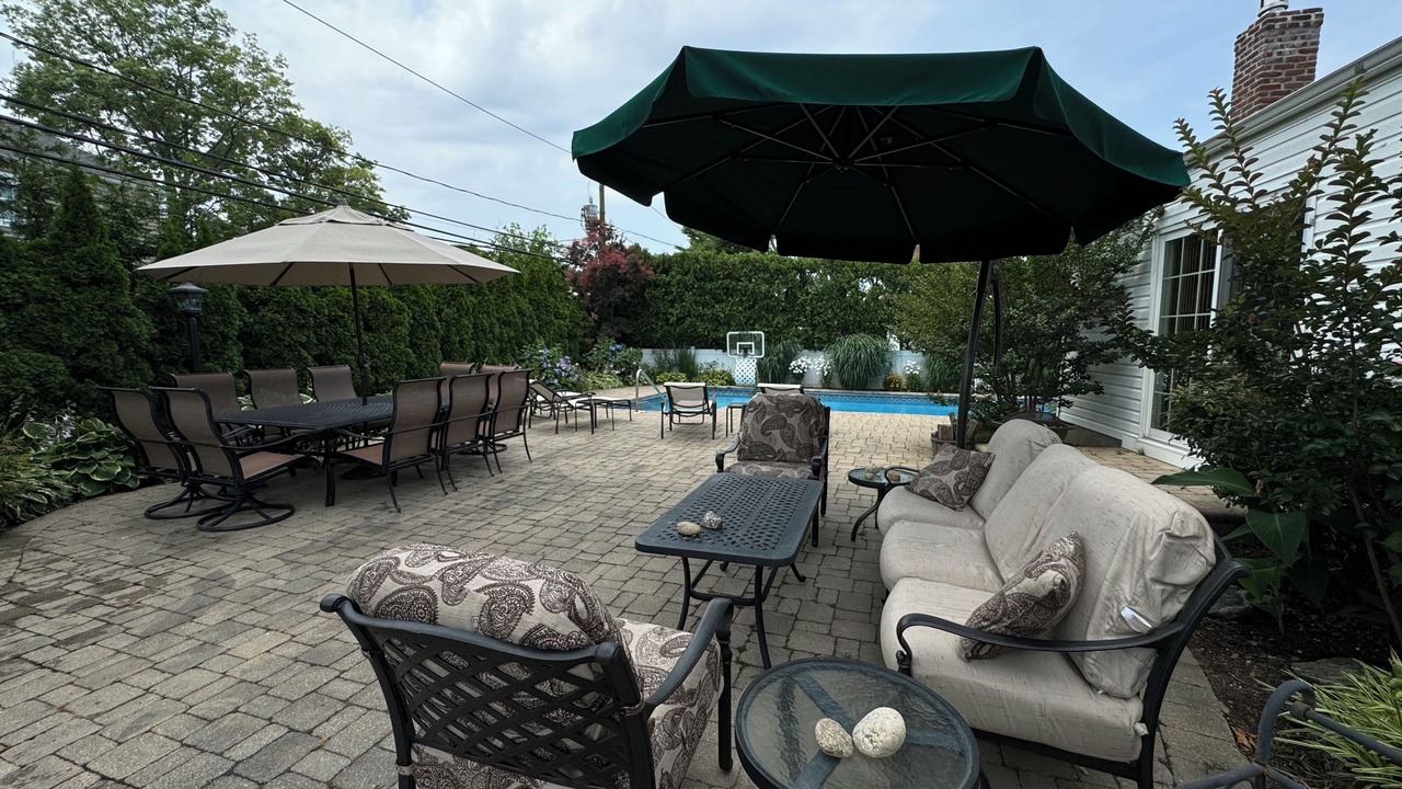 Photo of Outdoor in Woodbury