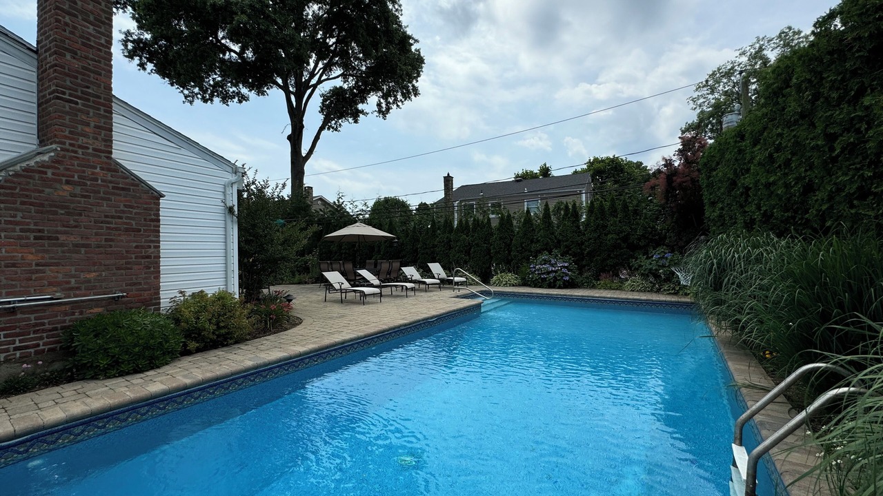 Photo of Outdoor in Woodbury