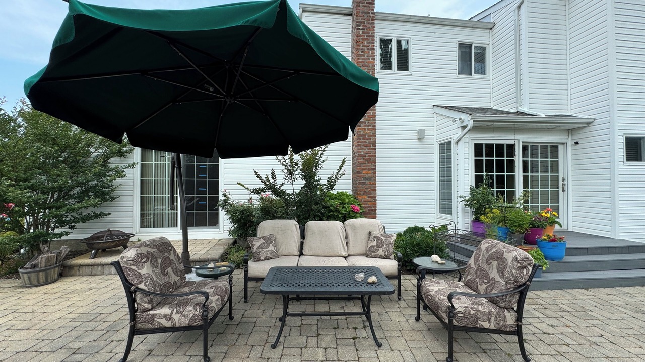 Photo of Patio Balcony in Woodbury