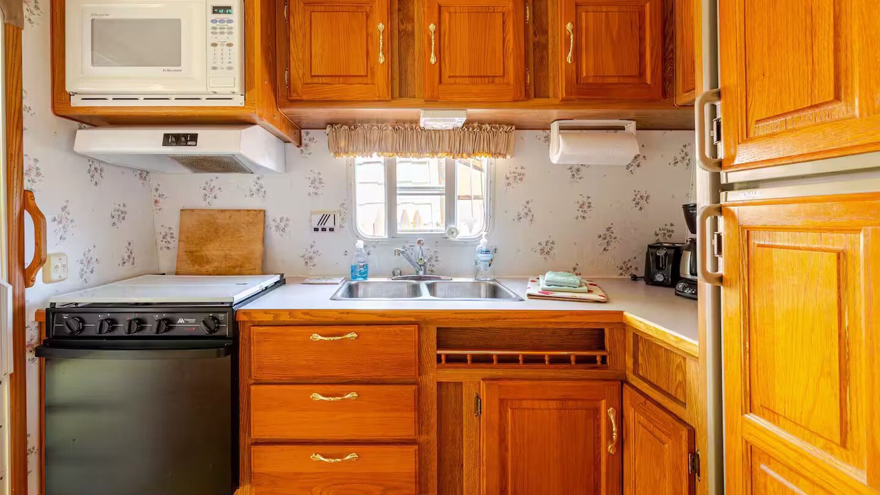 Photo of Kitchen in Town of New Baltimore