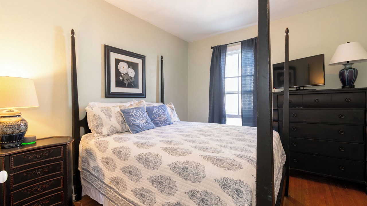 Photo of Bedroom in Westminster