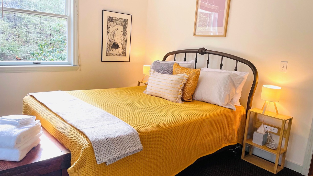 Photo of Bedroom in Town Hill