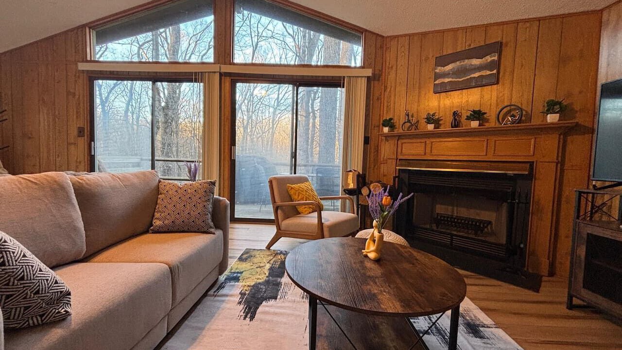 Photo of Livingroom in The Woods