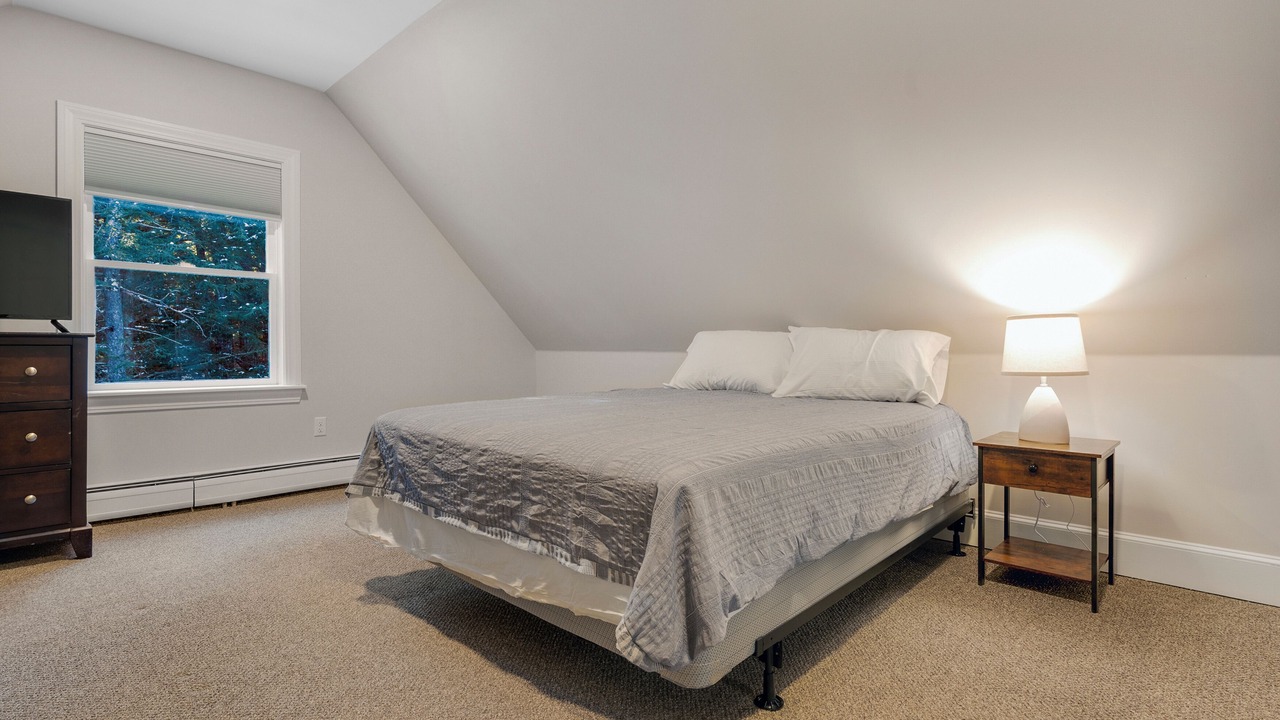 Photo of Bedroom in Rumford Center