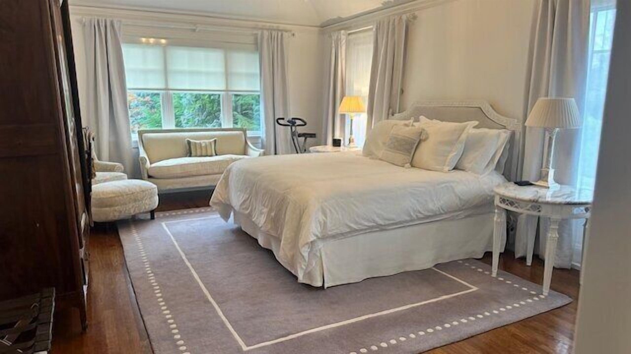 Photo of Bedroom in Village of Southampton