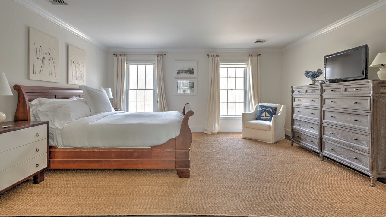 Photo of Bedroom in Sagaponack