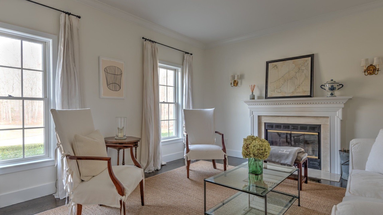 Photo of Livingroom in Sagaponack