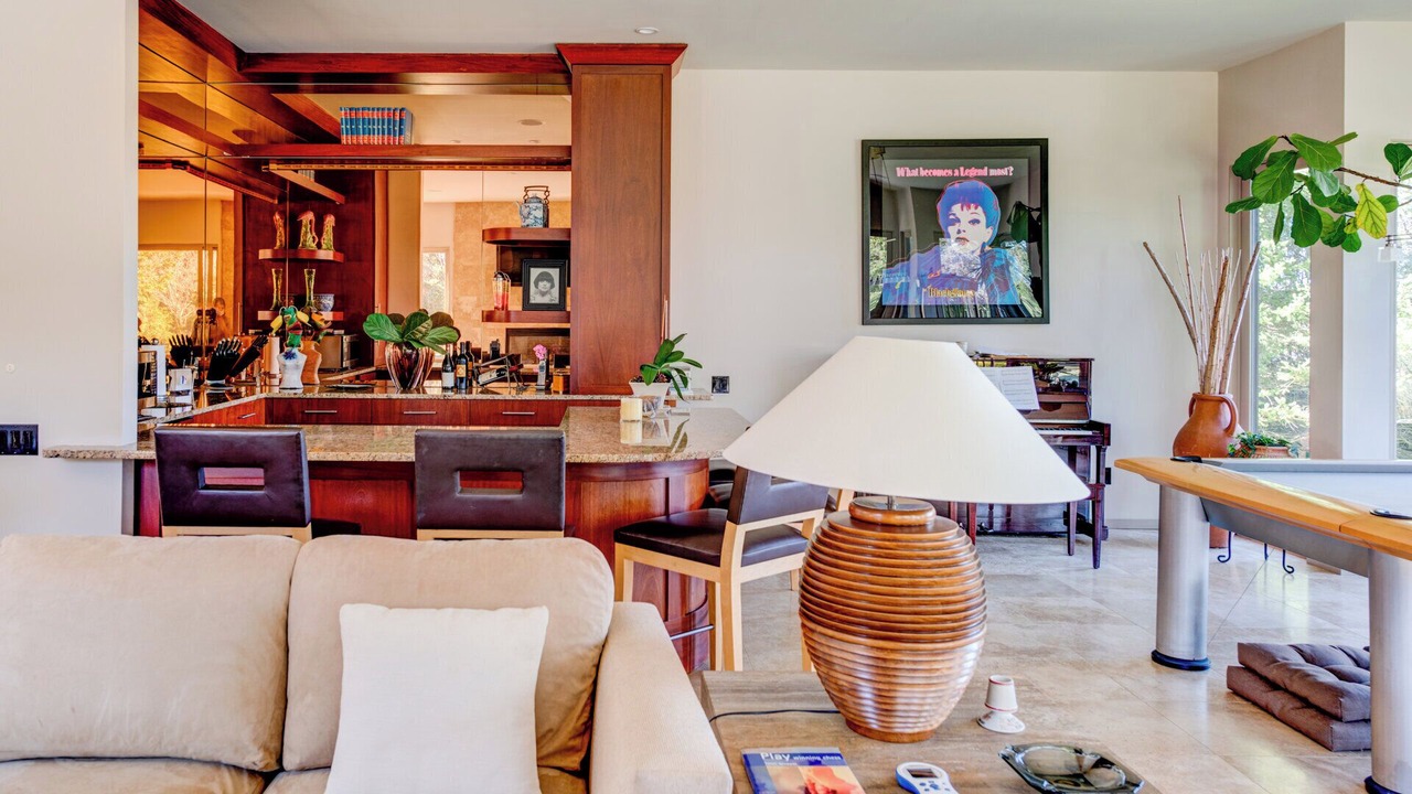 Photo of Livingroom in Sagaponack