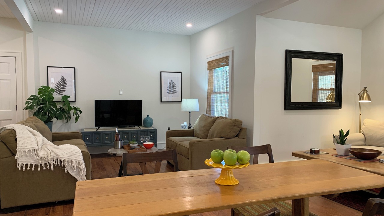 Photo of Livingroom in Livingston Manor