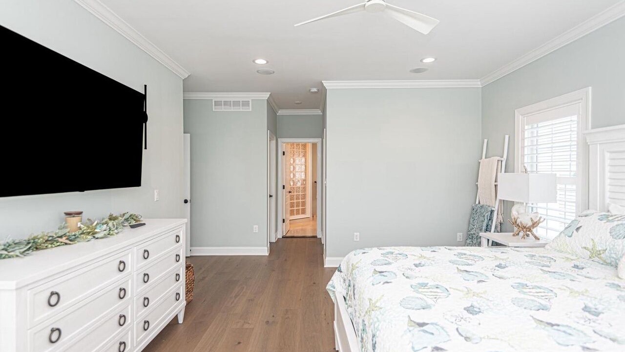 Photo of Bedroom in Heron Harbour Isle