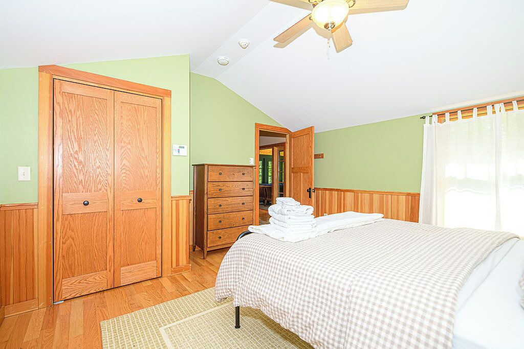 Photo of Bedroom in Blodgett Landing
