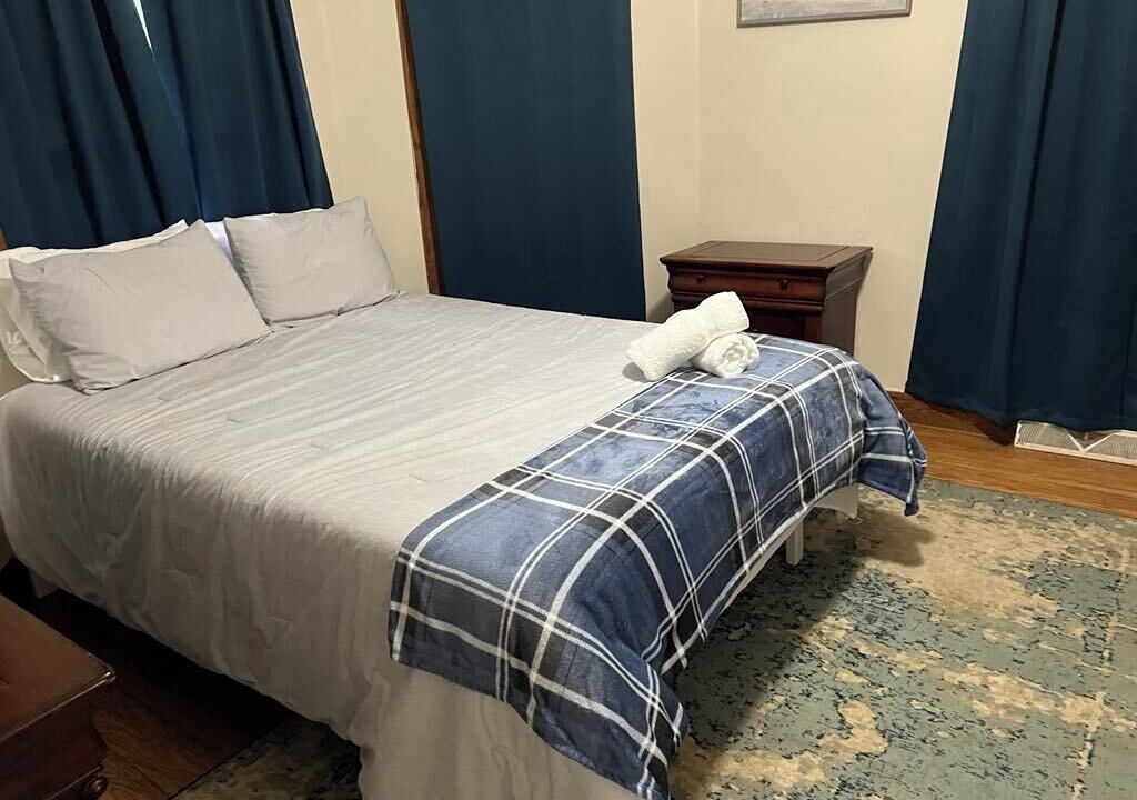 Photo of Bedroom in Cortland