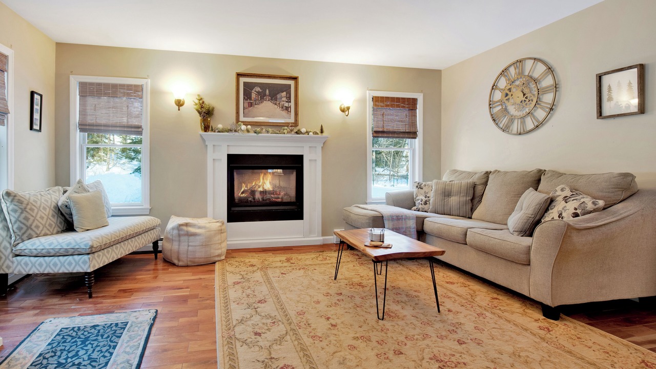 Photo of Livingroom in Williamsville