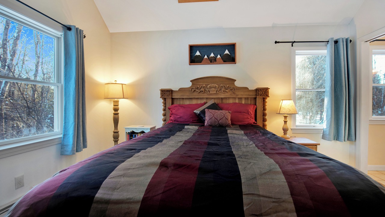 Photo of Bedroom in Williamsville