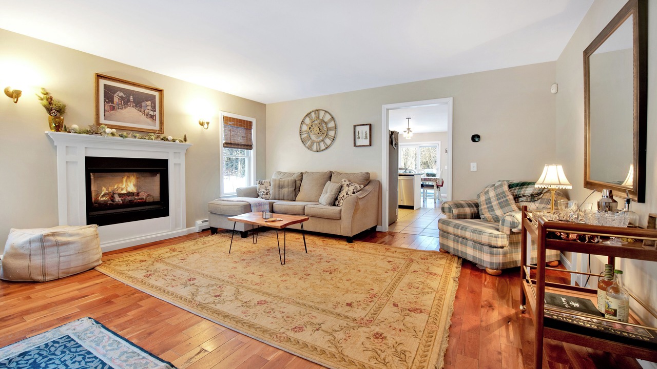 Photo of Livingroom in Williamsville