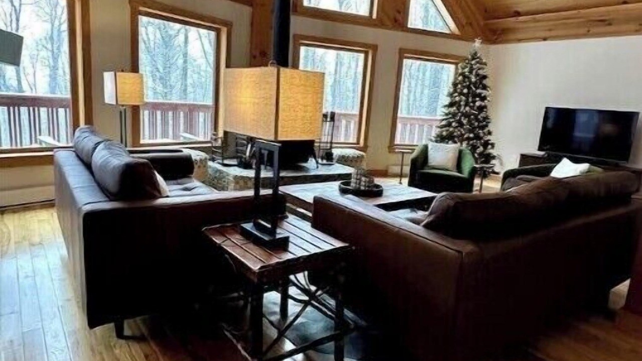 Photo of Livingroom in Keene
