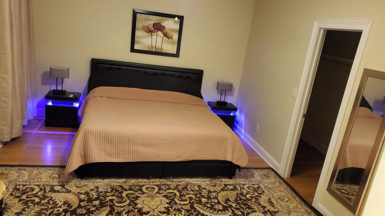 Photo of Bedroom in Albany