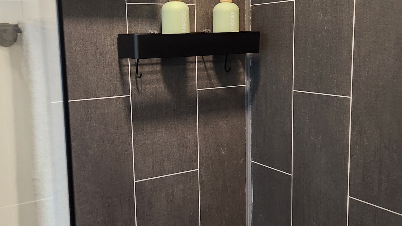 Photo of Bathroom in Greene