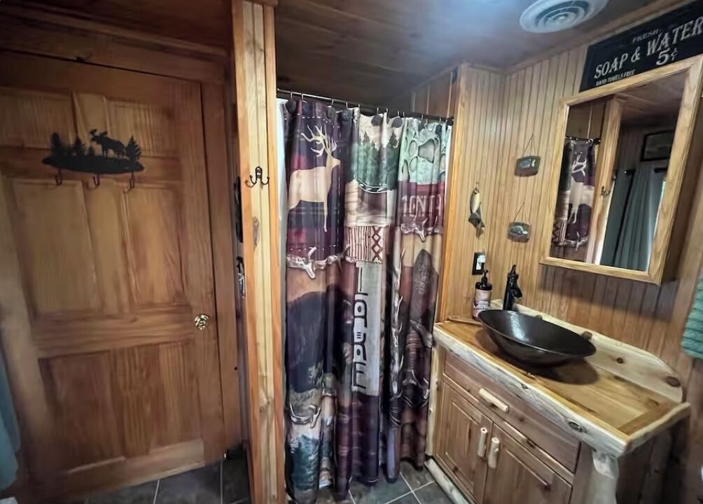Photo of Bathroom in Madison