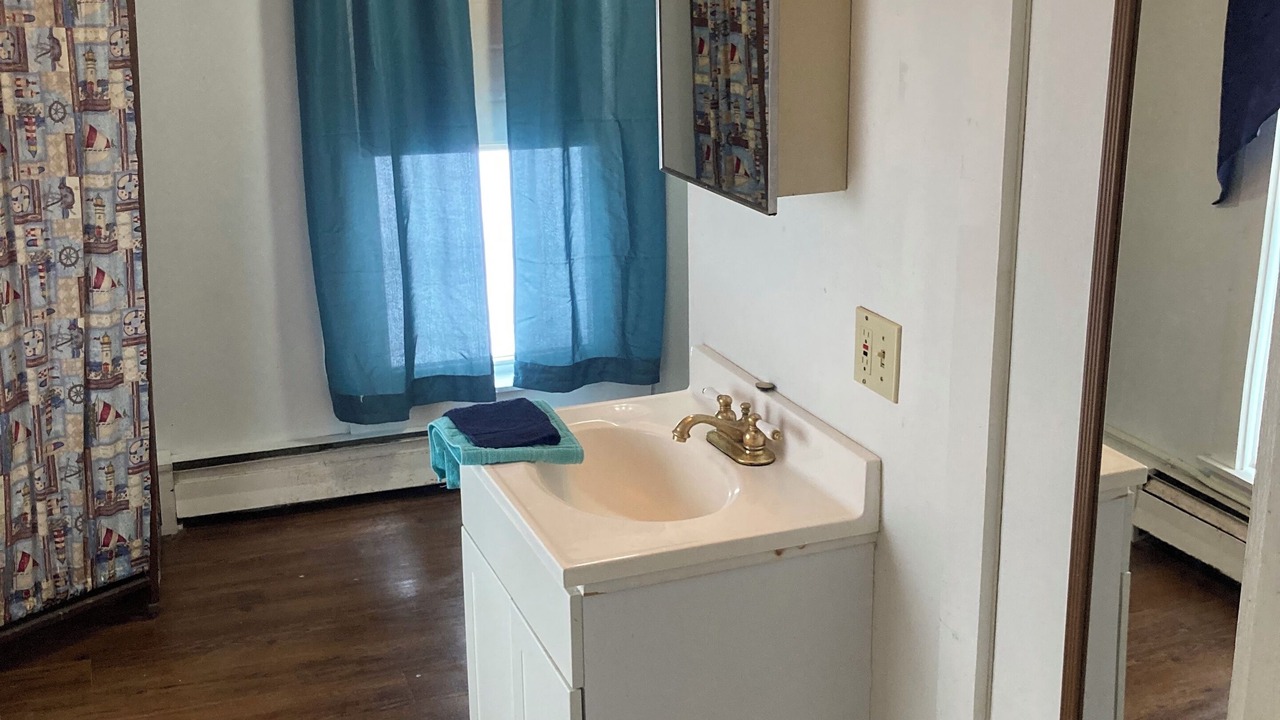 Photo of Bathroom in Newport