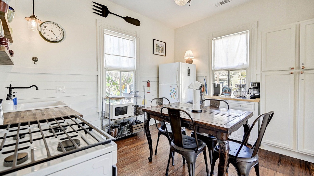 Photo of Kitchen in San Jacinto
