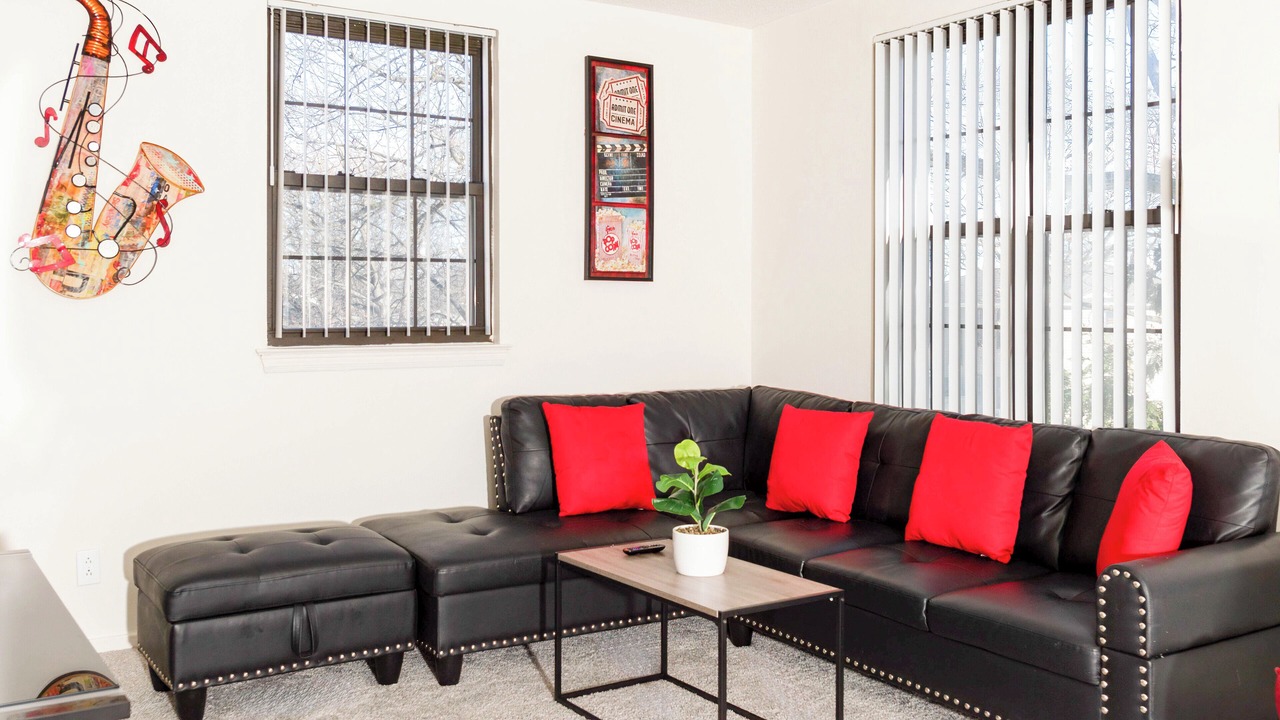Photo of Livingroom in Albany