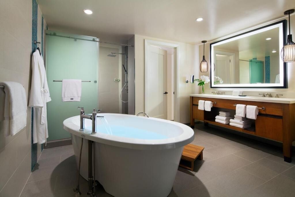 Photo of Bathroom in Kaanapali