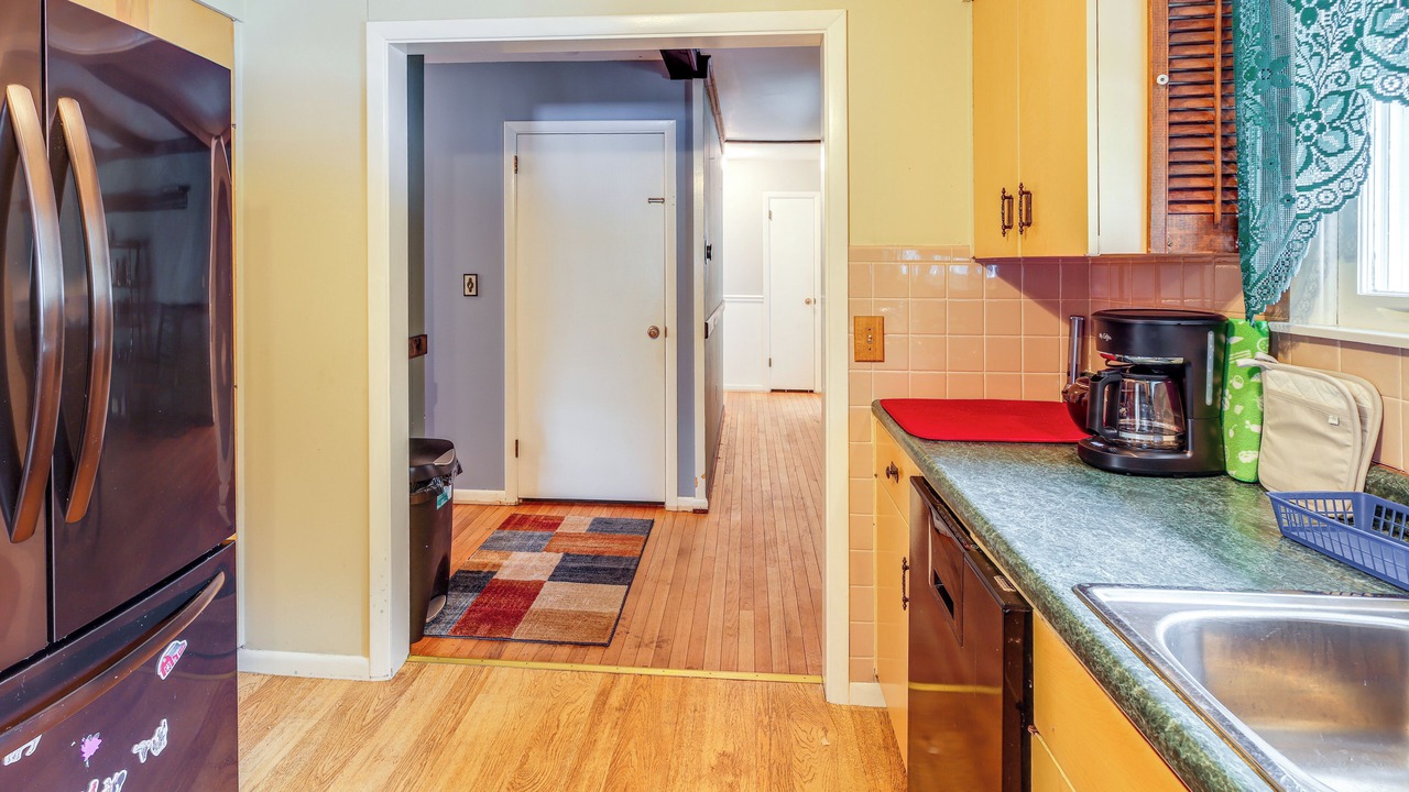 Photo of Kitchen in Queensbury