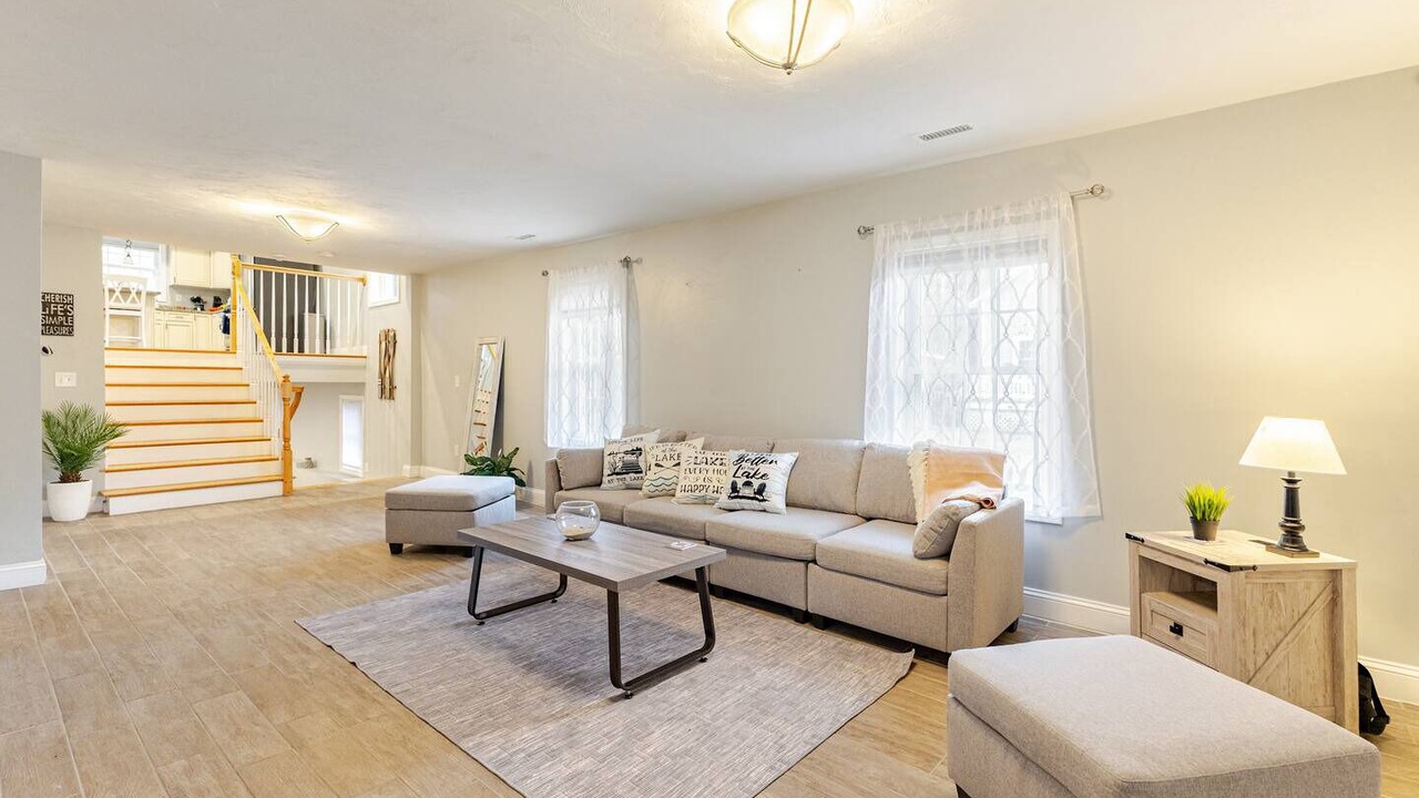 Photo of Livingroom in Worcester