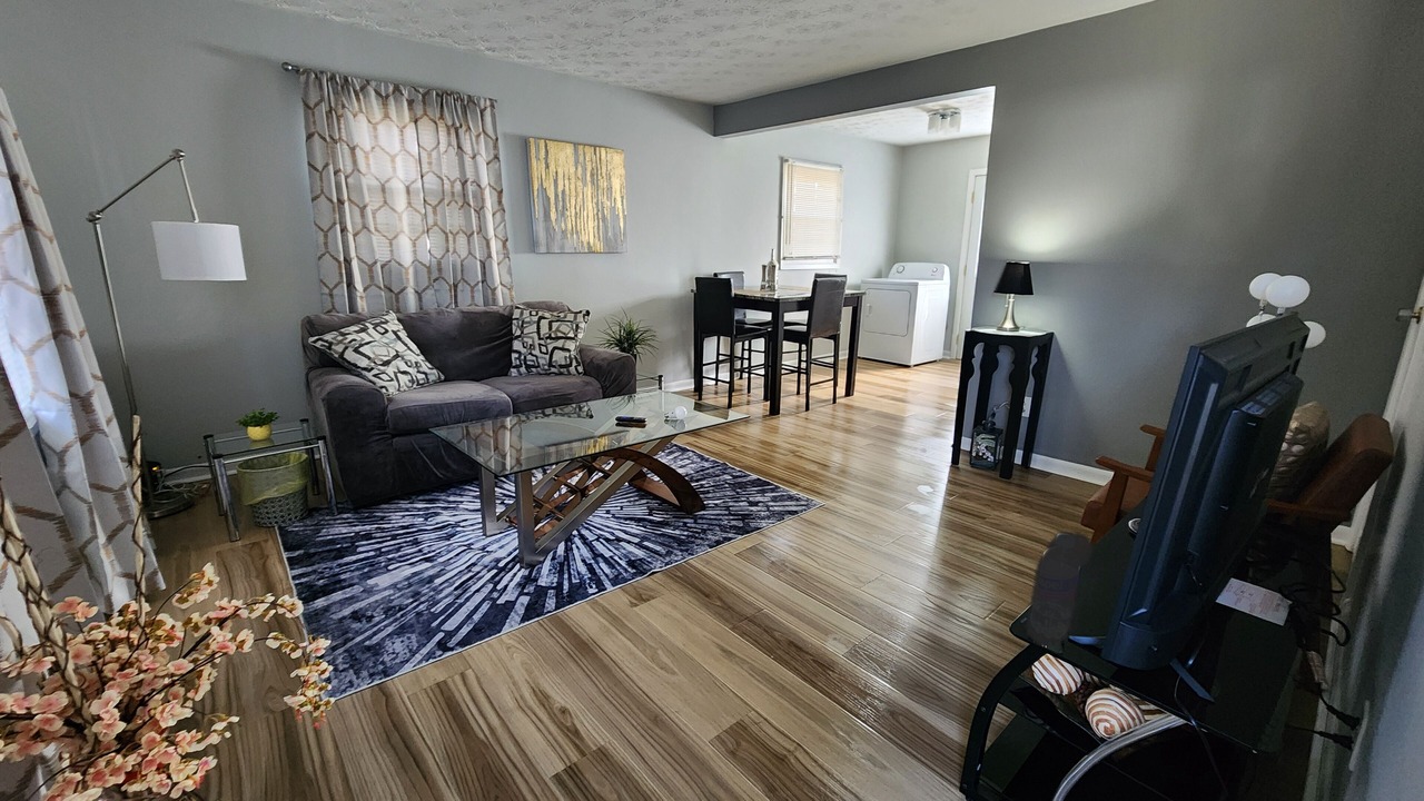 Photo of Livingroom in Scottown