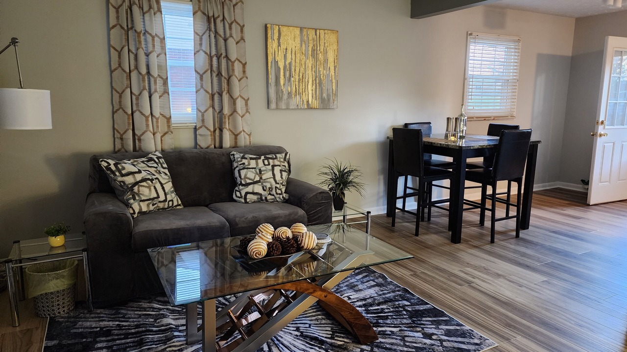 Photo of Livingroom in Scottown