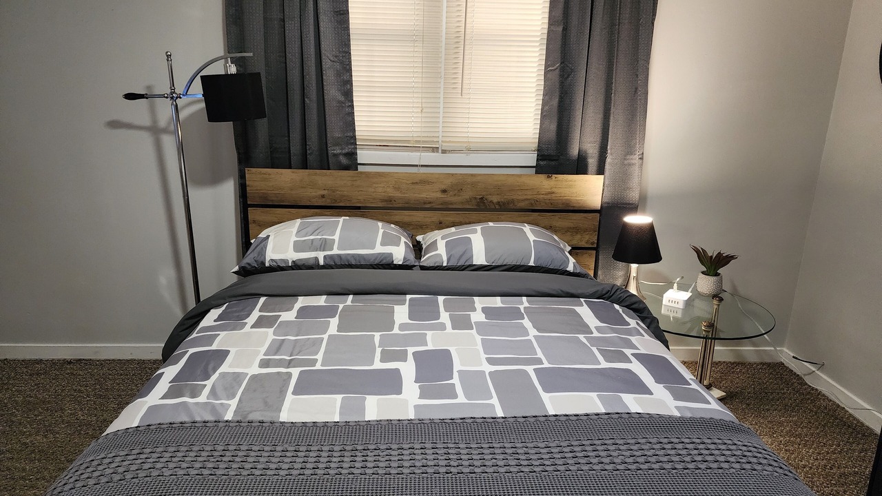 Photo of Bedroom in Scottown