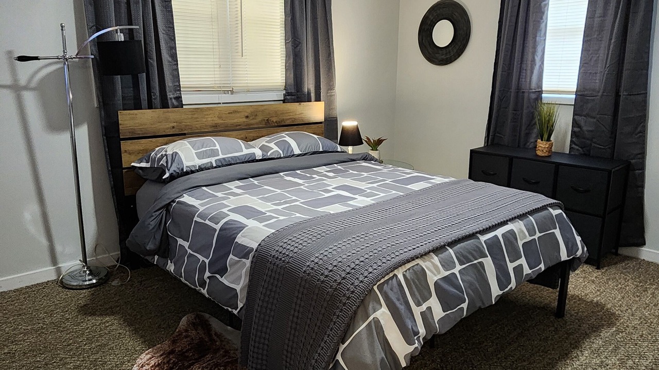 Photo of Bedroom in Scottown