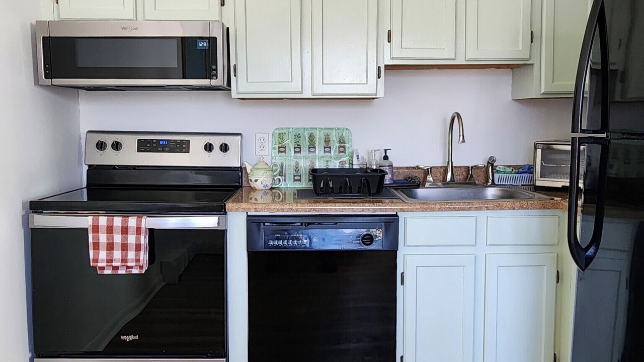 Photo of Kitchen in Firthcliffe