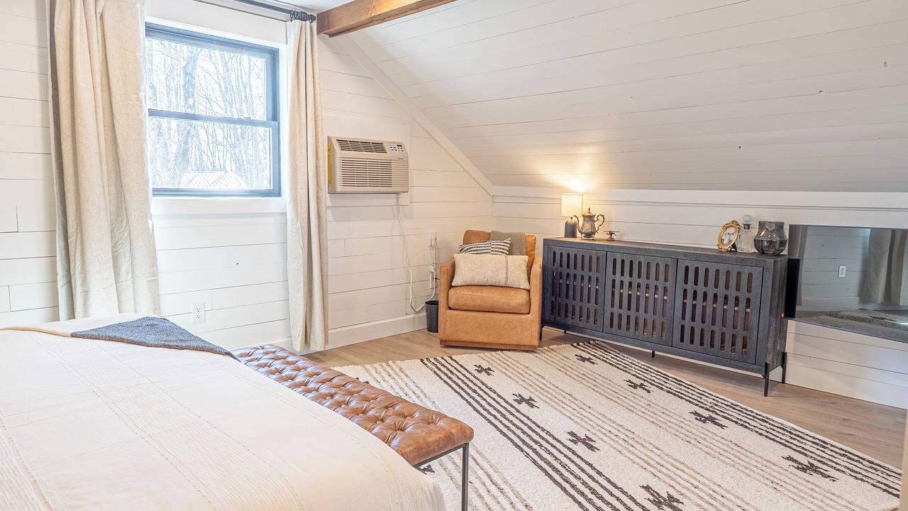 Photo of Bedroom in Fort Ann