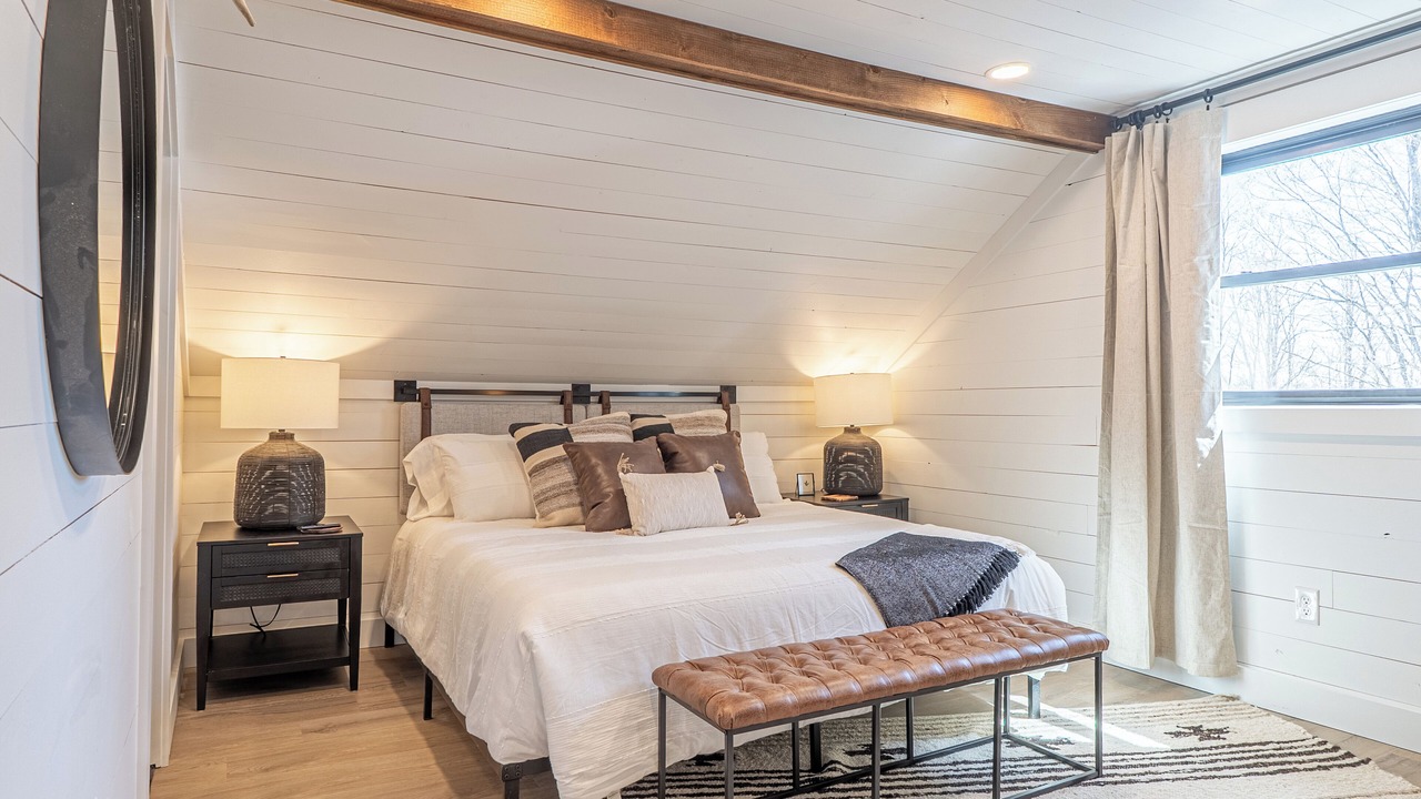 Photo of Bedroom in Fort Ann