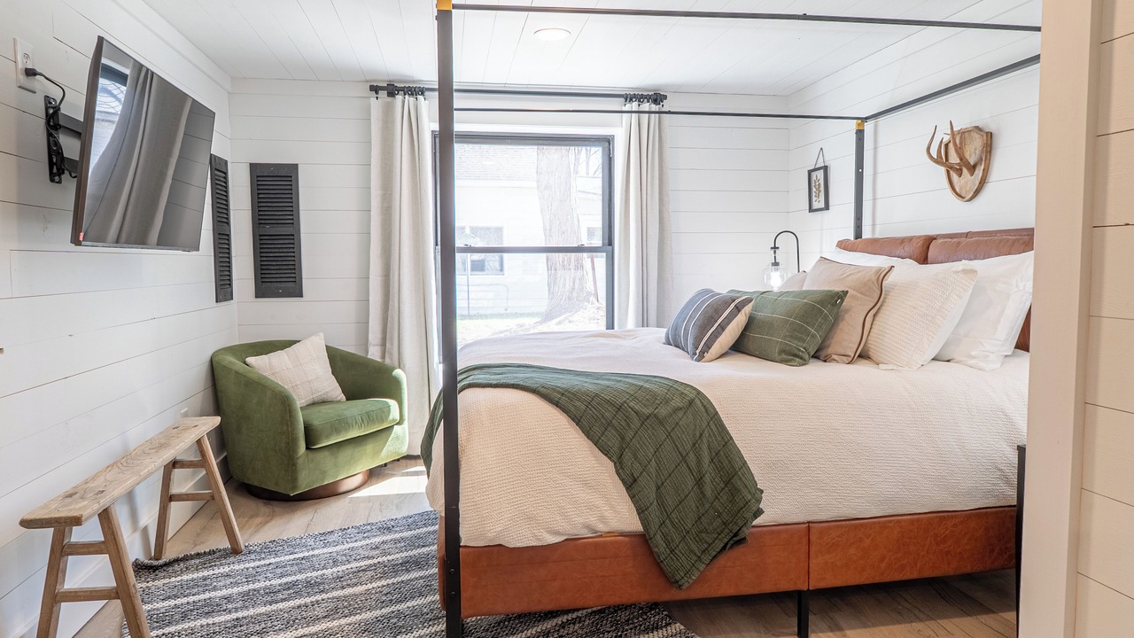 Photo of Bedroom in Fort Ann