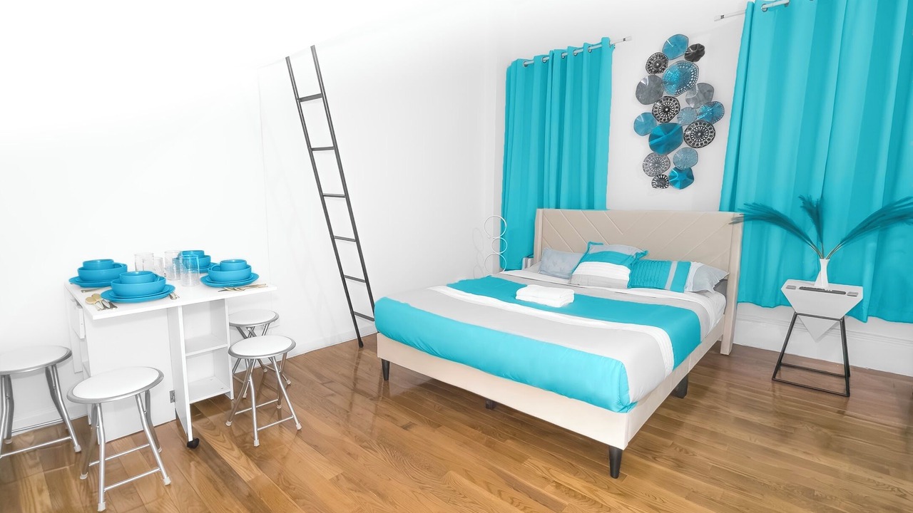 Photo of Bedroom in Sutton Place