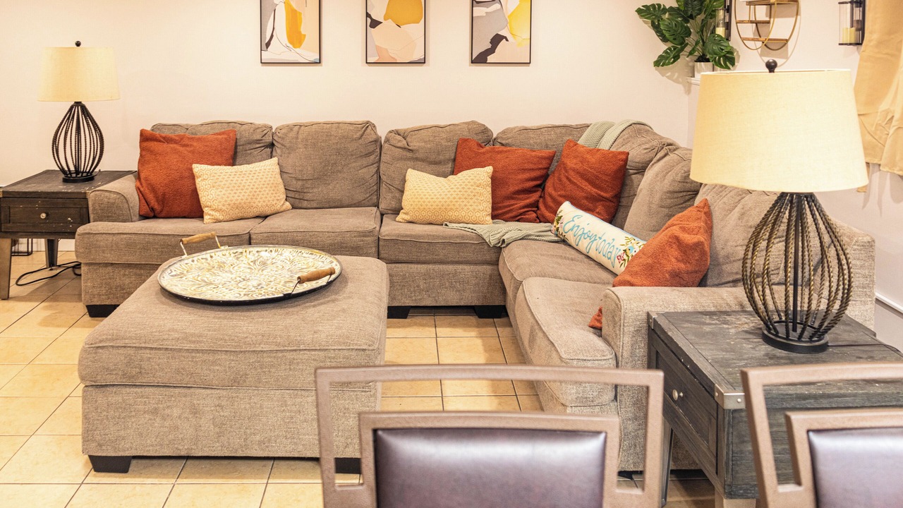 Photo of Livingroom in Newburgh
